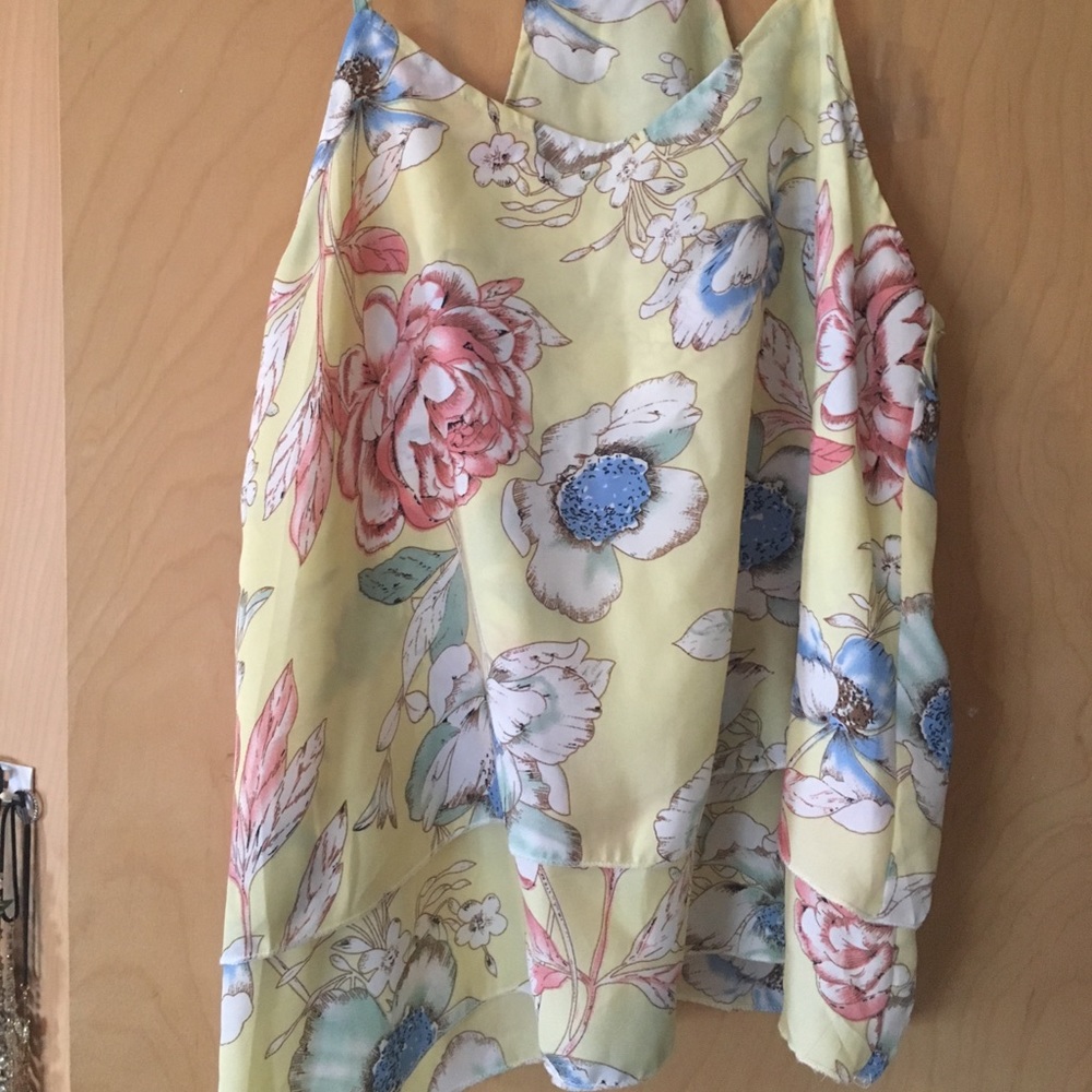 Two piece flower set